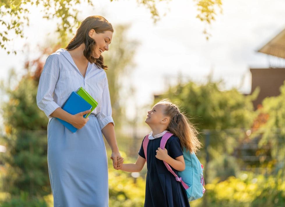 Как записать ребёнка в первый класс и почему это так сложно